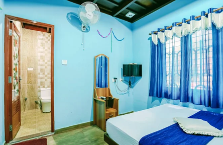 1 x Deluxe Room Non AC